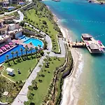 Resort The Plaza Bodrum 5*