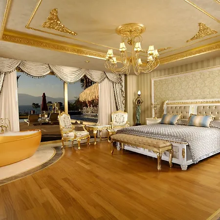 Курортный комплекс The Plaza Bodrum 5*