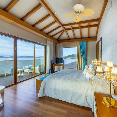 The Plaza Bodrum 5*